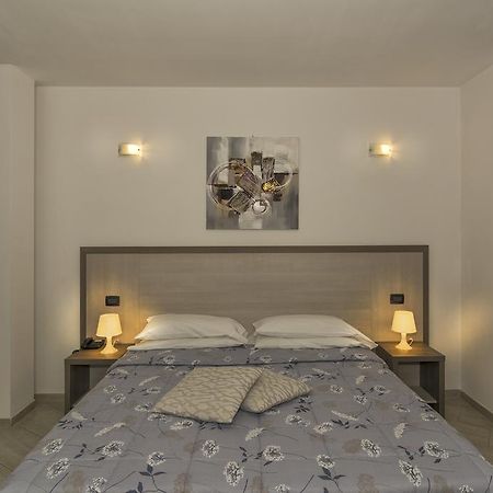 Hotel Lido Inn Lido di Camaiore Kültér fotó