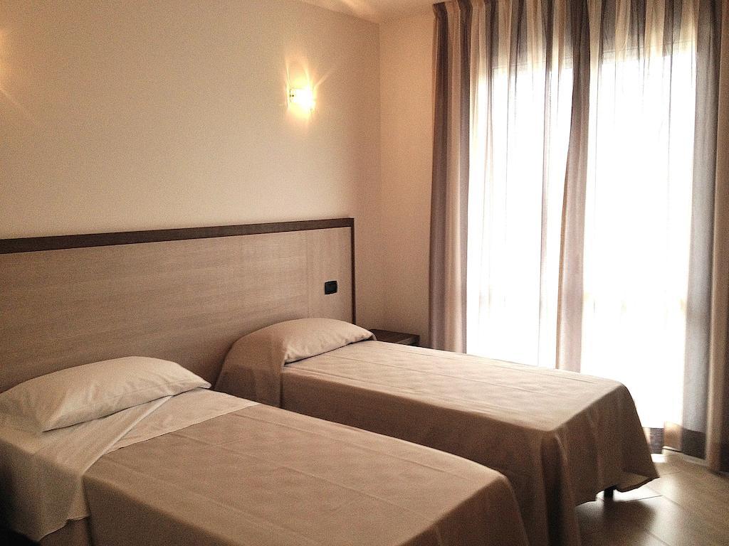 Hotel Lido Inn Lido di Camaiore Kültér fotó